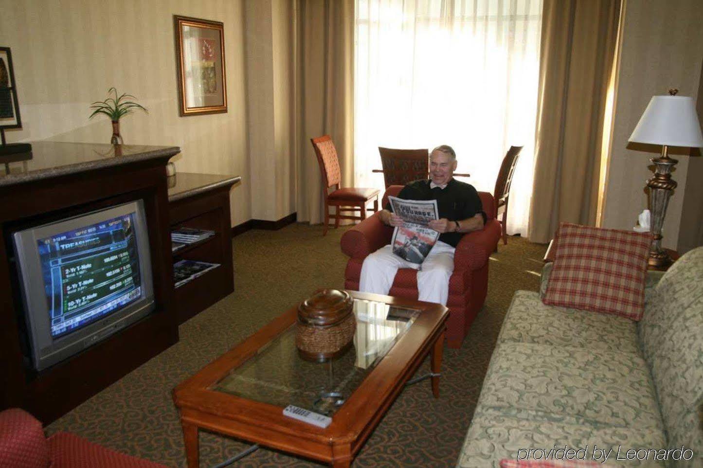 Hampton Inn Martin Rom bilde